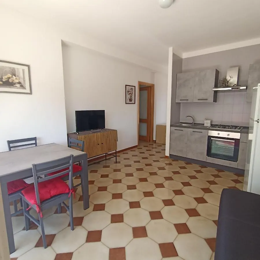 Appartamento Alghero Lido Con Posto Auto Italy