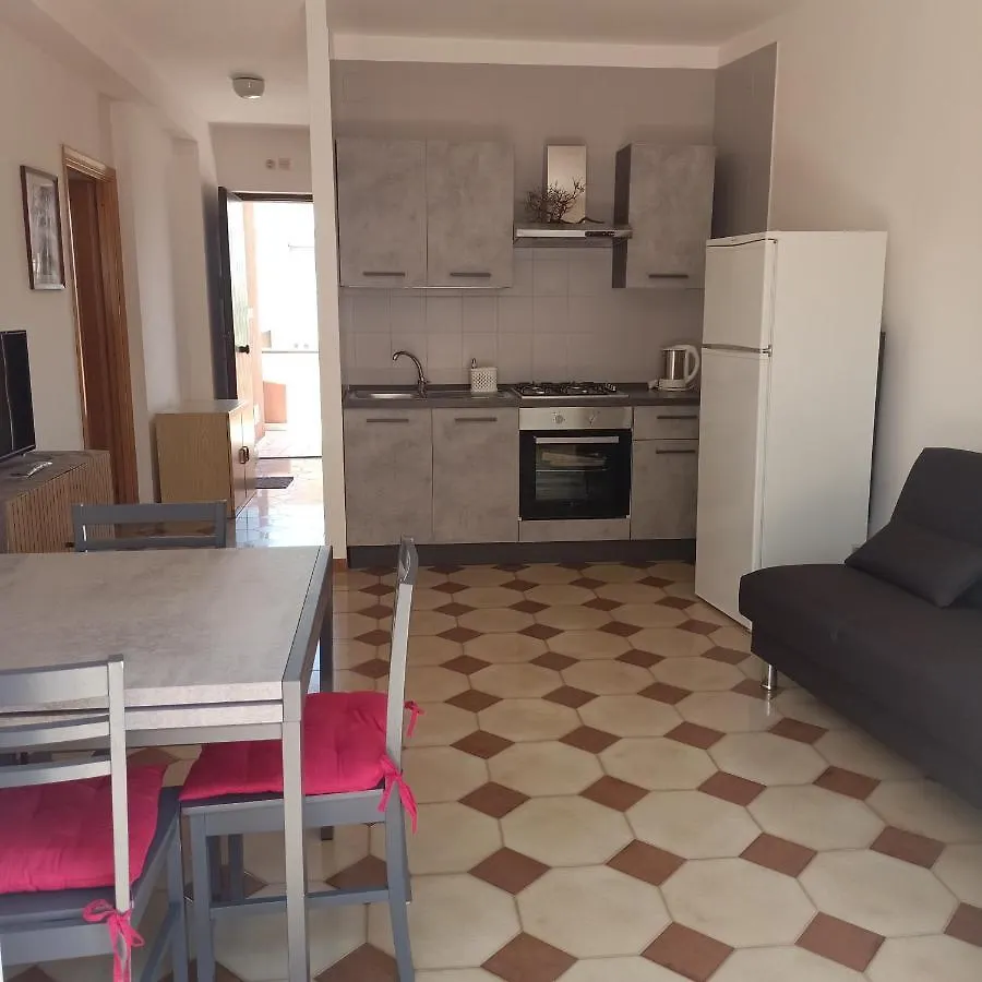 Appartamento Alghero Lido Con Posto Auto Apartment